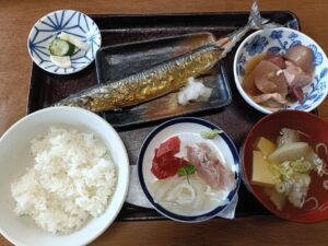 サンマ定食